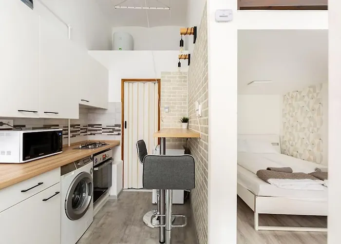K5 Kis Apartament *